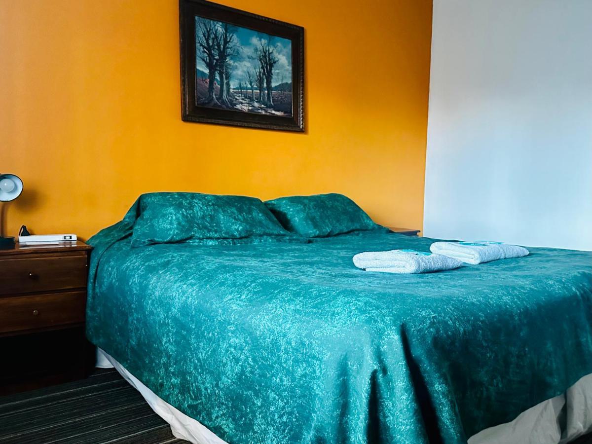 Hotel Amancay Hostal Patagonico à El Calafate Extérieur photo